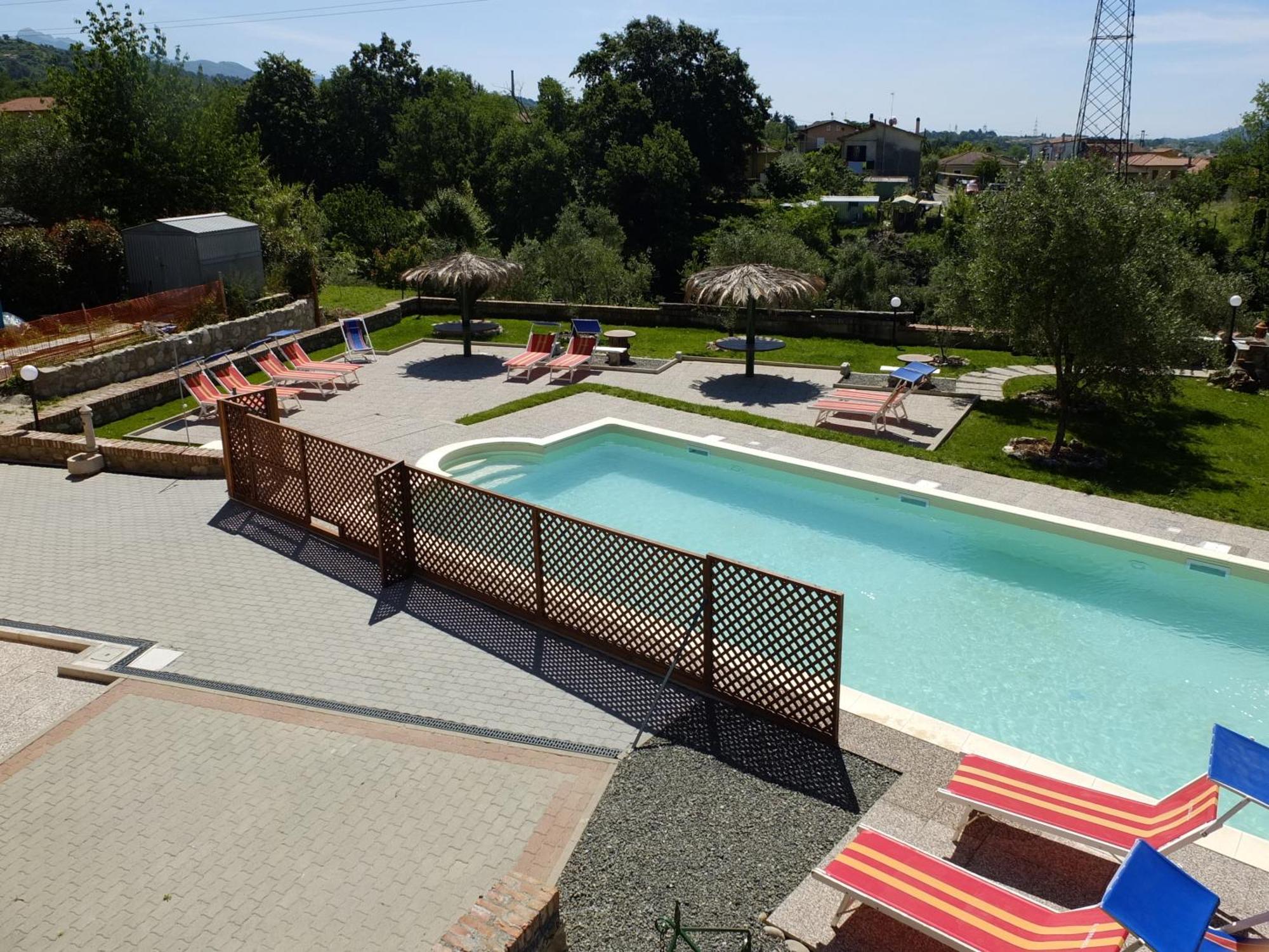 La Fonda Casa Vacanze-Appartamenti Con Piscina Санто Стефано ди Магра Екстериор снимка