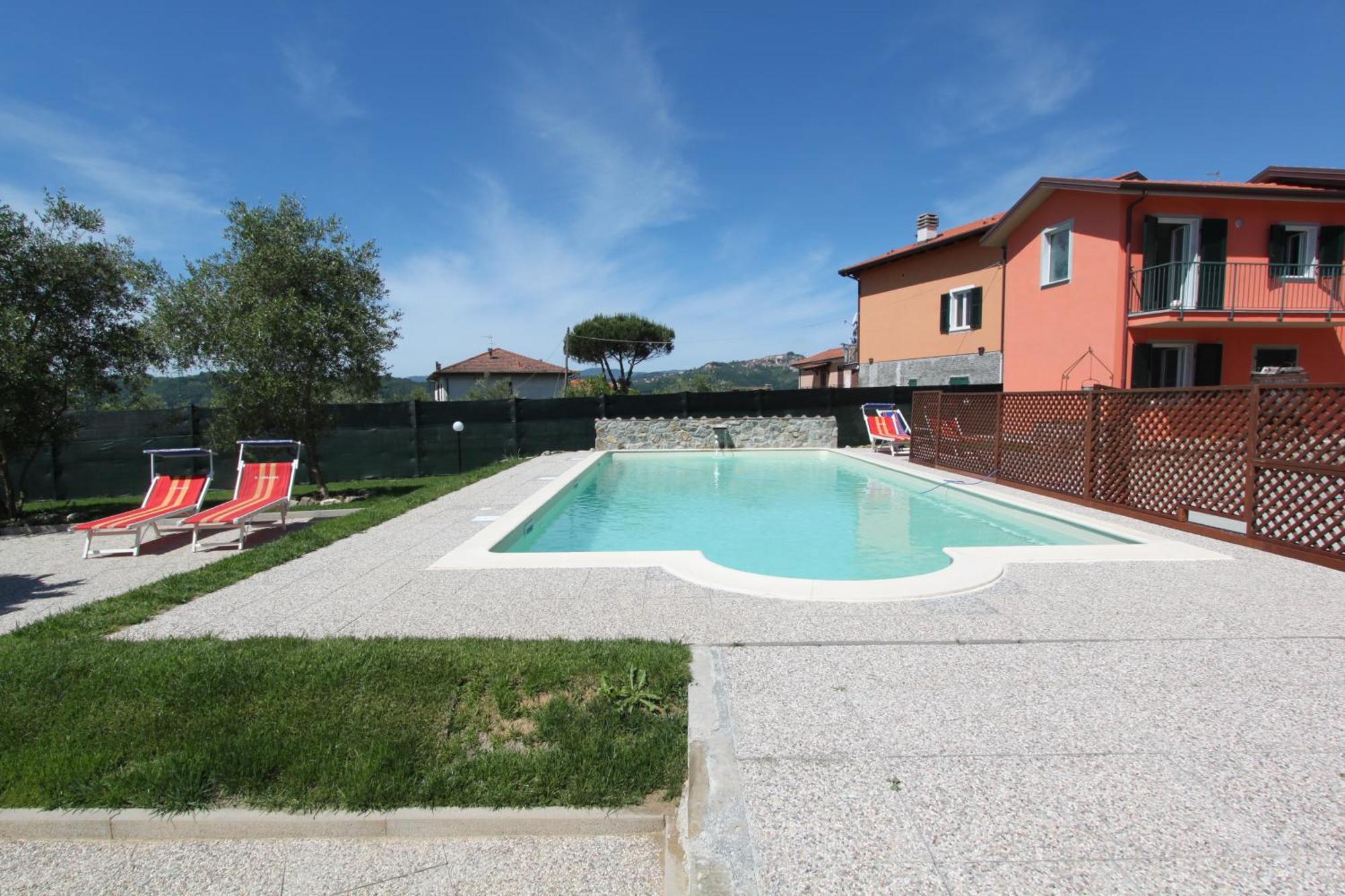 La Fonda Casa Vacanze-Appartamenti Con Piscina Санто Стефано ди Магра Екстериор снимка