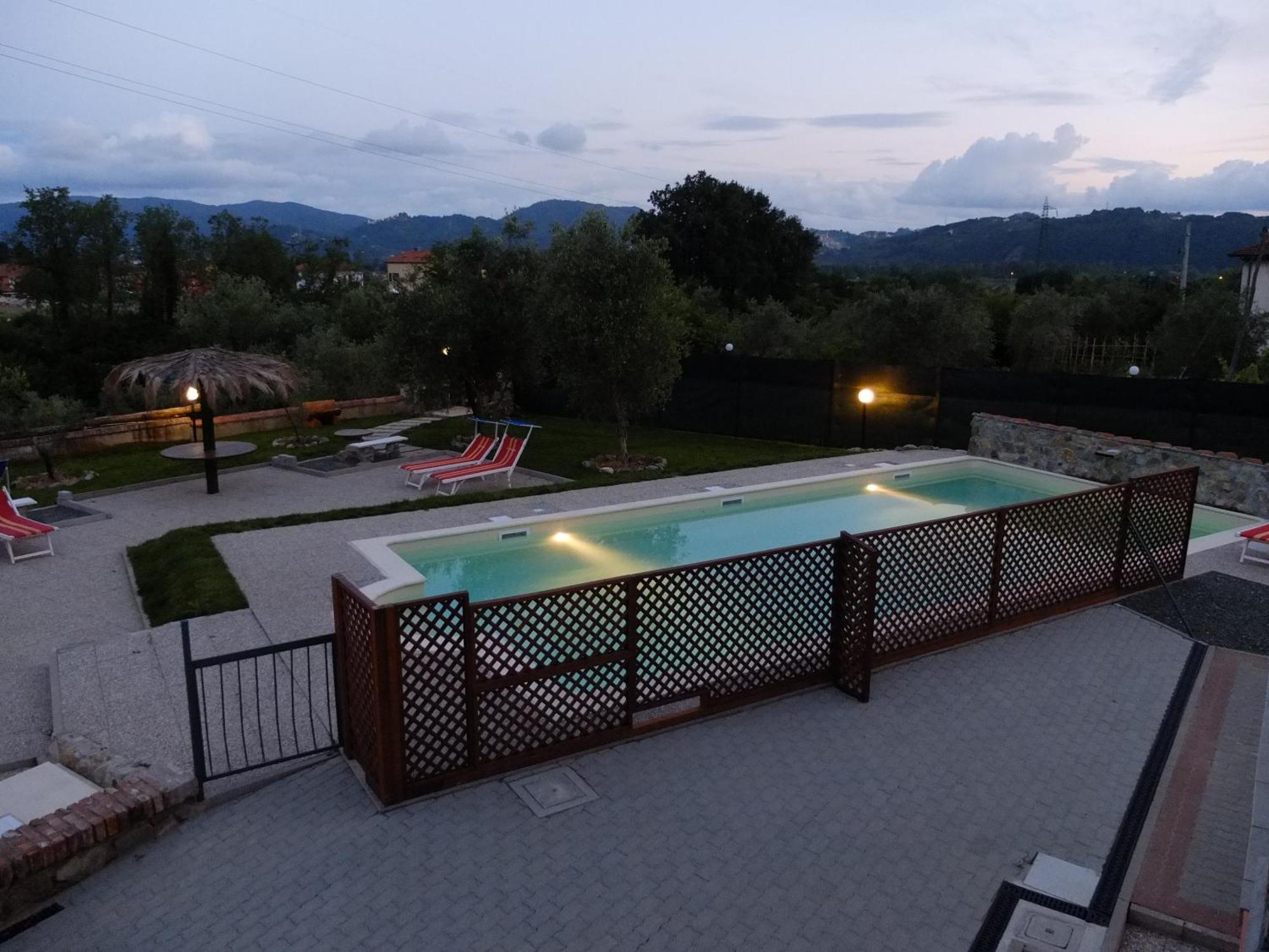 La Fonda Casa Vacanze-Appartamenti Con Piscina Санто Стефано ди Магра Екстериор снимка